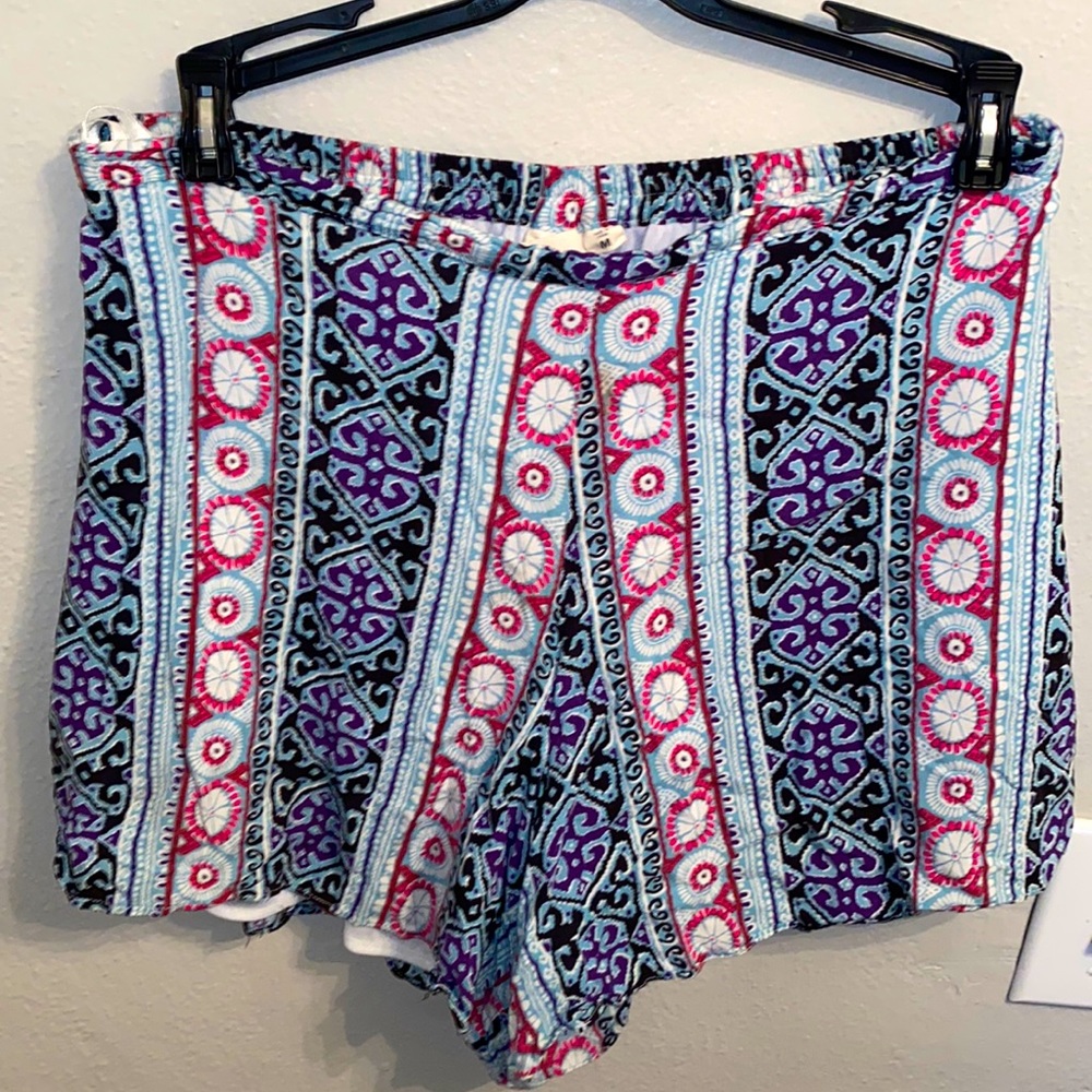 LA Hearts Shorts